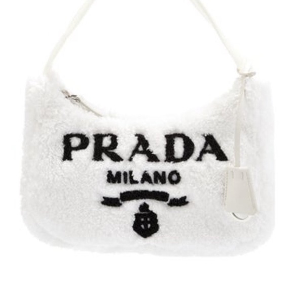Prada
Spugna Re-Edition 2000 Mini Bag - Picture 2 of 4